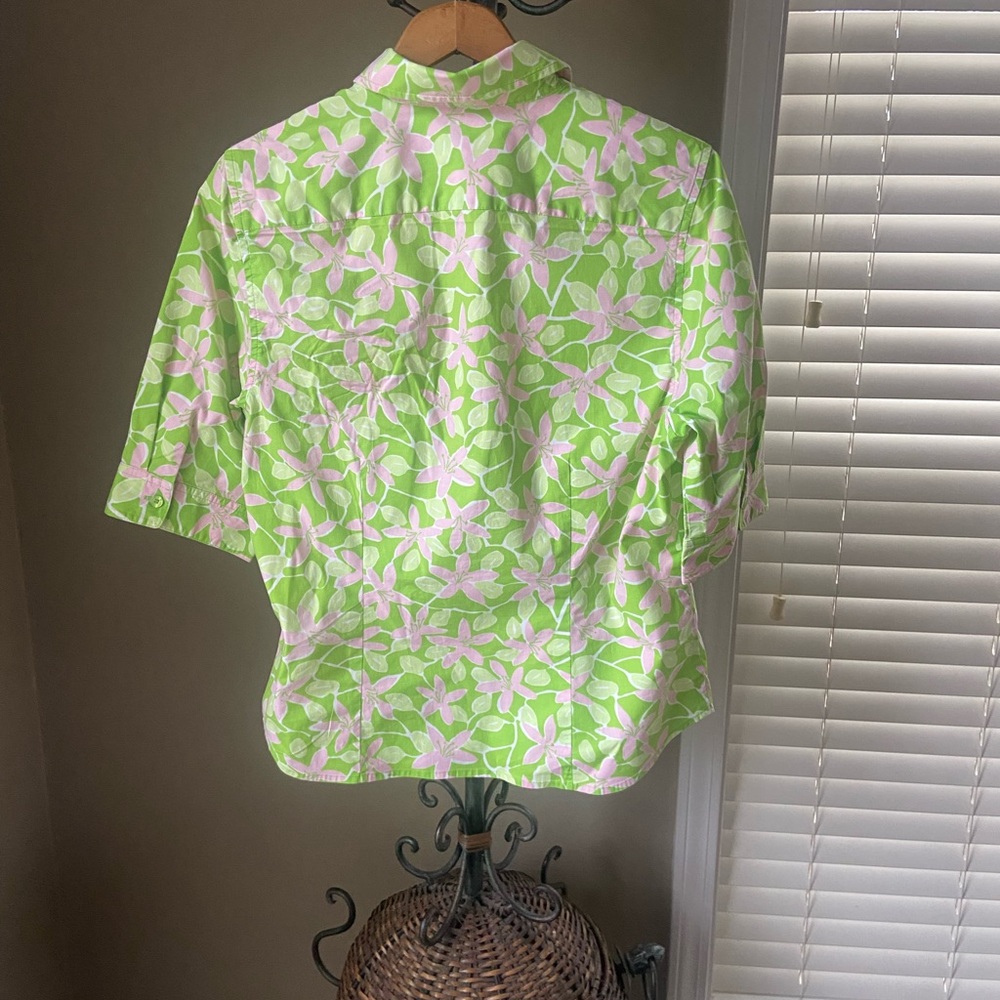Lilly Pulitzer Top Women's SZ 12 Floral Lime green /pink - Picture 5 of 8